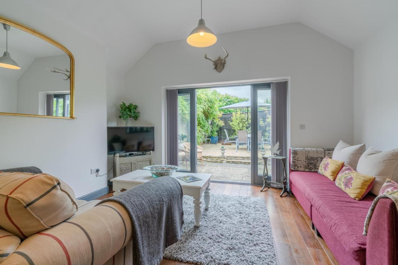 Buff Lodge Tackley Ngoại thất bức ảnh